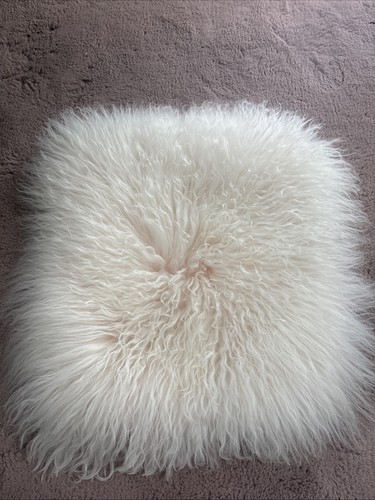 Super fluffy pink real sheep - super,