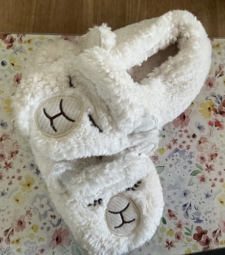 Fluffy sheep slippers - fluffy, size